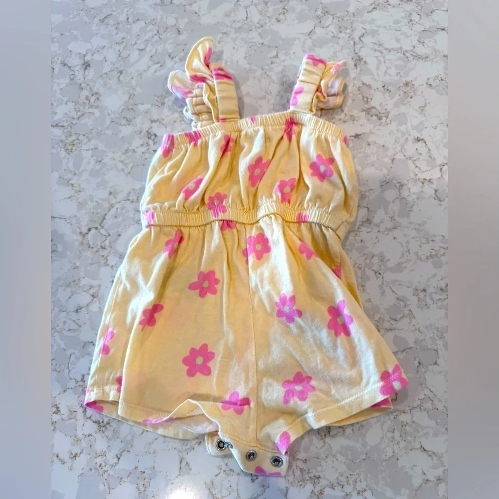 12-18m old navy Kids Romper - Pink Floral on Yellow